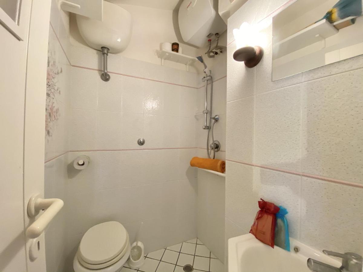 Holidaycasa Gio - In Centro Vista Mare 스펠론가 외부 사진