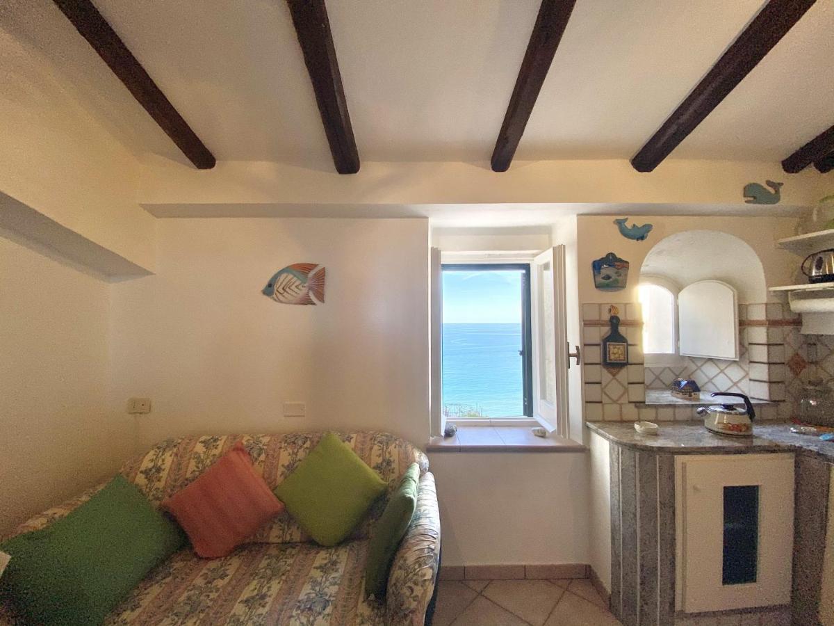 Holidaycasa Gio - In Centro Vista Mare 스펠론가 외부 사진