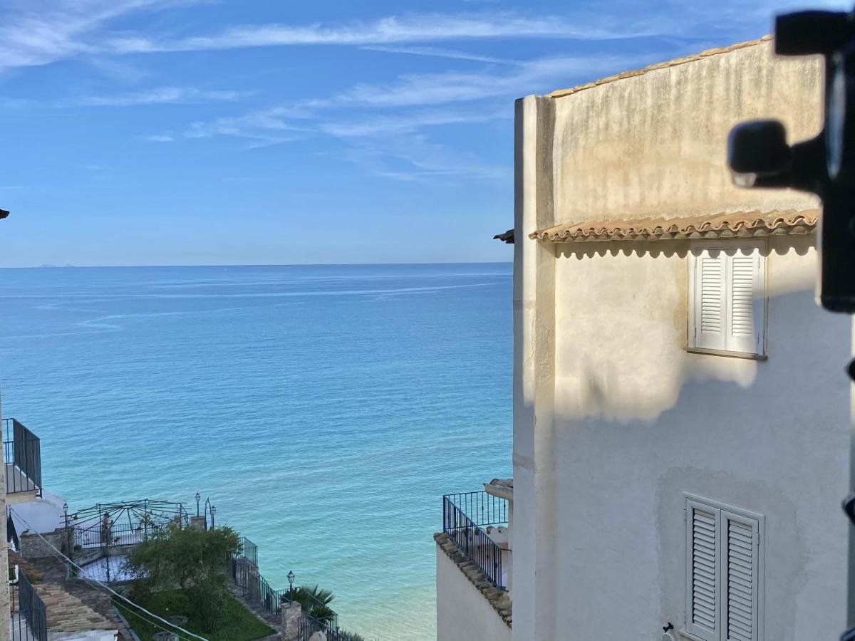 Holidaycasa Gio - In Centro Vista Mare 스펠론가 외부 사진