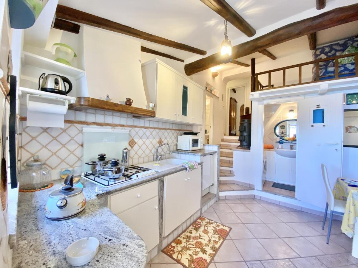 Holidaycasa Gio - In Centro Vista Mare 스펠론가 외부 사진