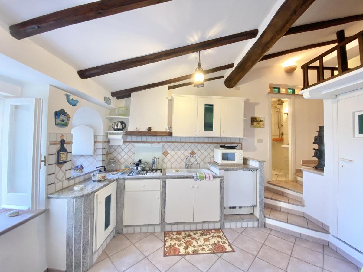 Holidaycasa Gio - In Centro Vista Mare 스펠론가 외부 사진