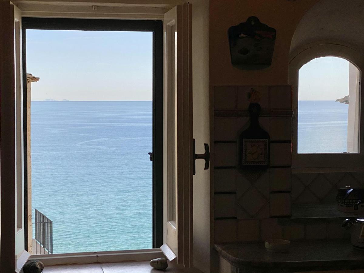 Holidaycasa Gio - In Centro Vista Mare 스펠론가 외부 사진